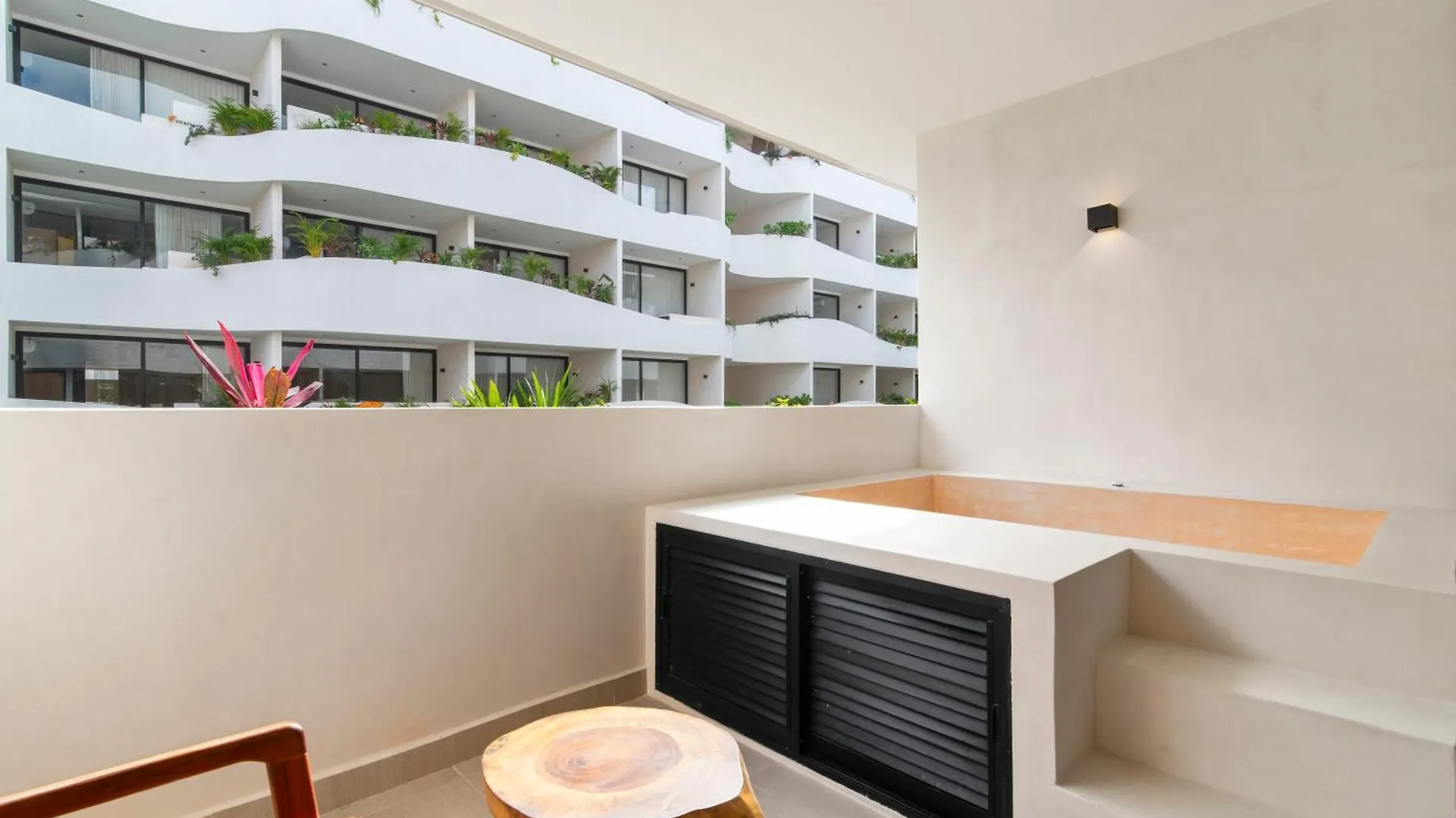 Hotel Guest Inn Home - Elements Suites Tulum