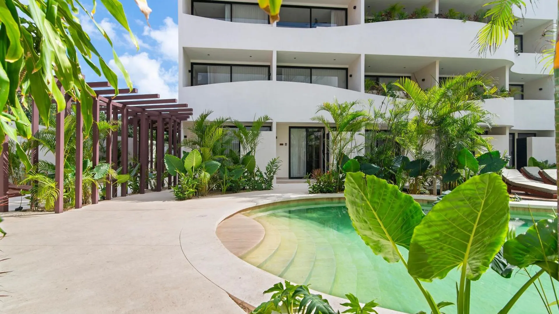 **** Hotel Guest Inn Home - Elements Suites Tulum Mexico