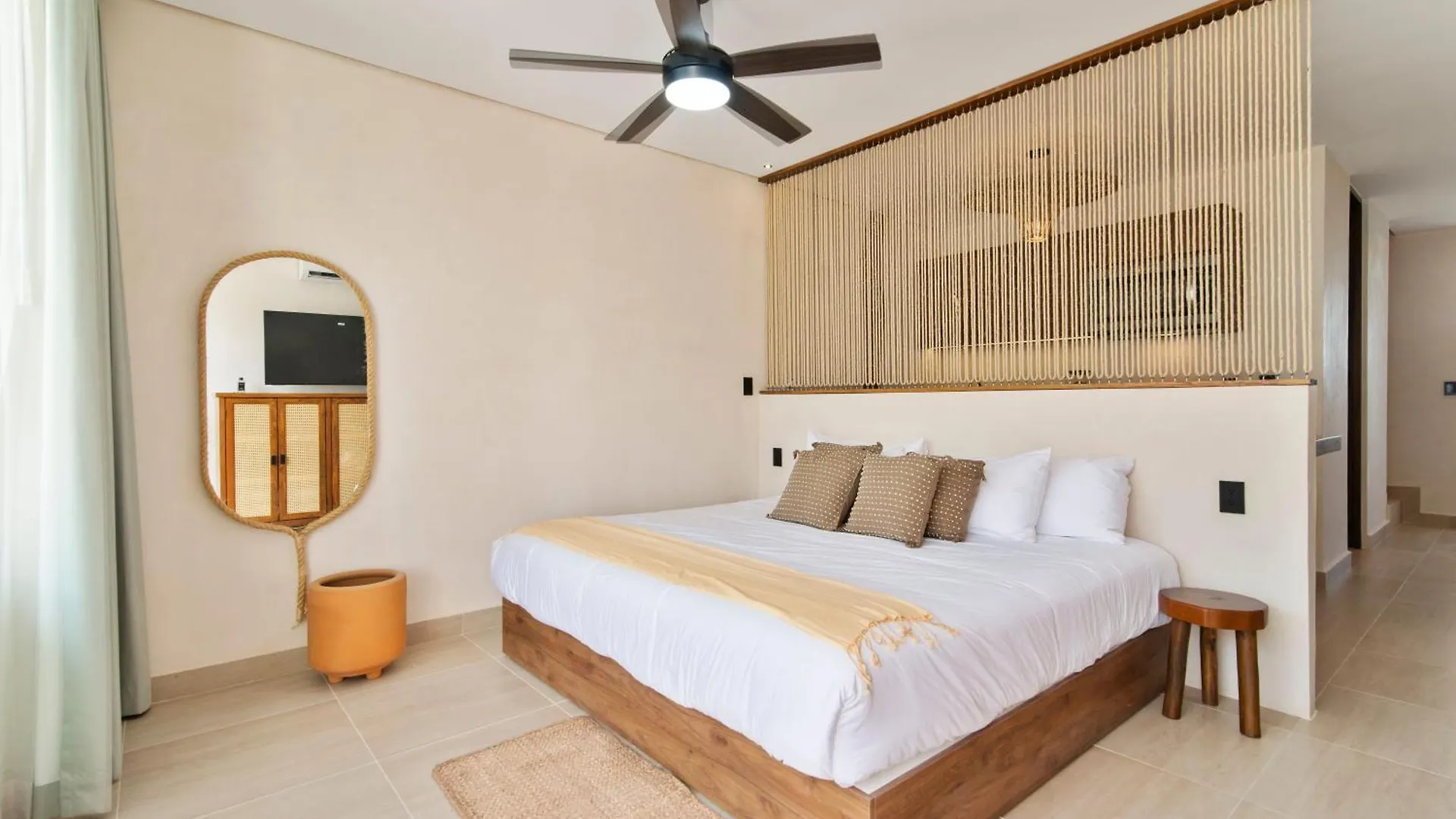 **** Hotel Guest Inn Home - Elements Suites Tulum Mexico