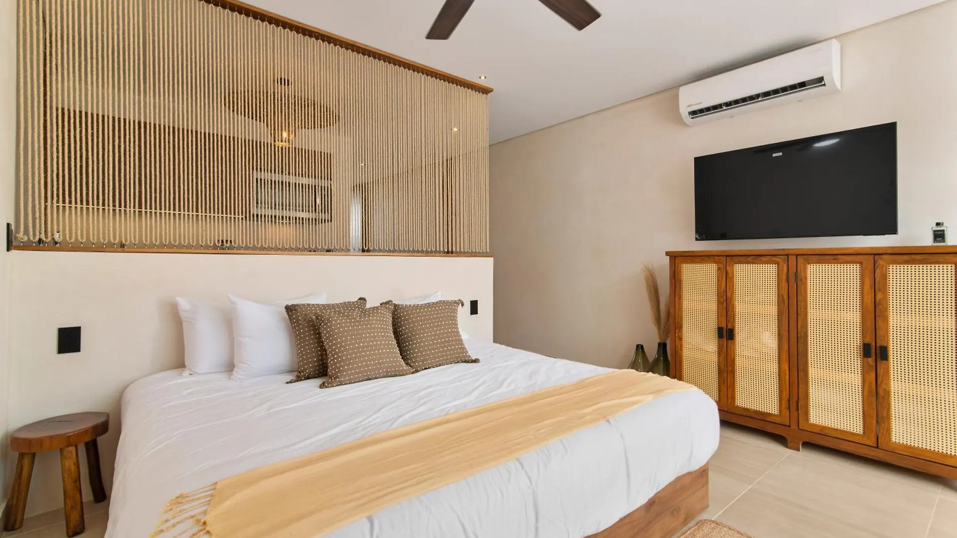 Guest Inn Home - Elements Suites Tulum 4*,