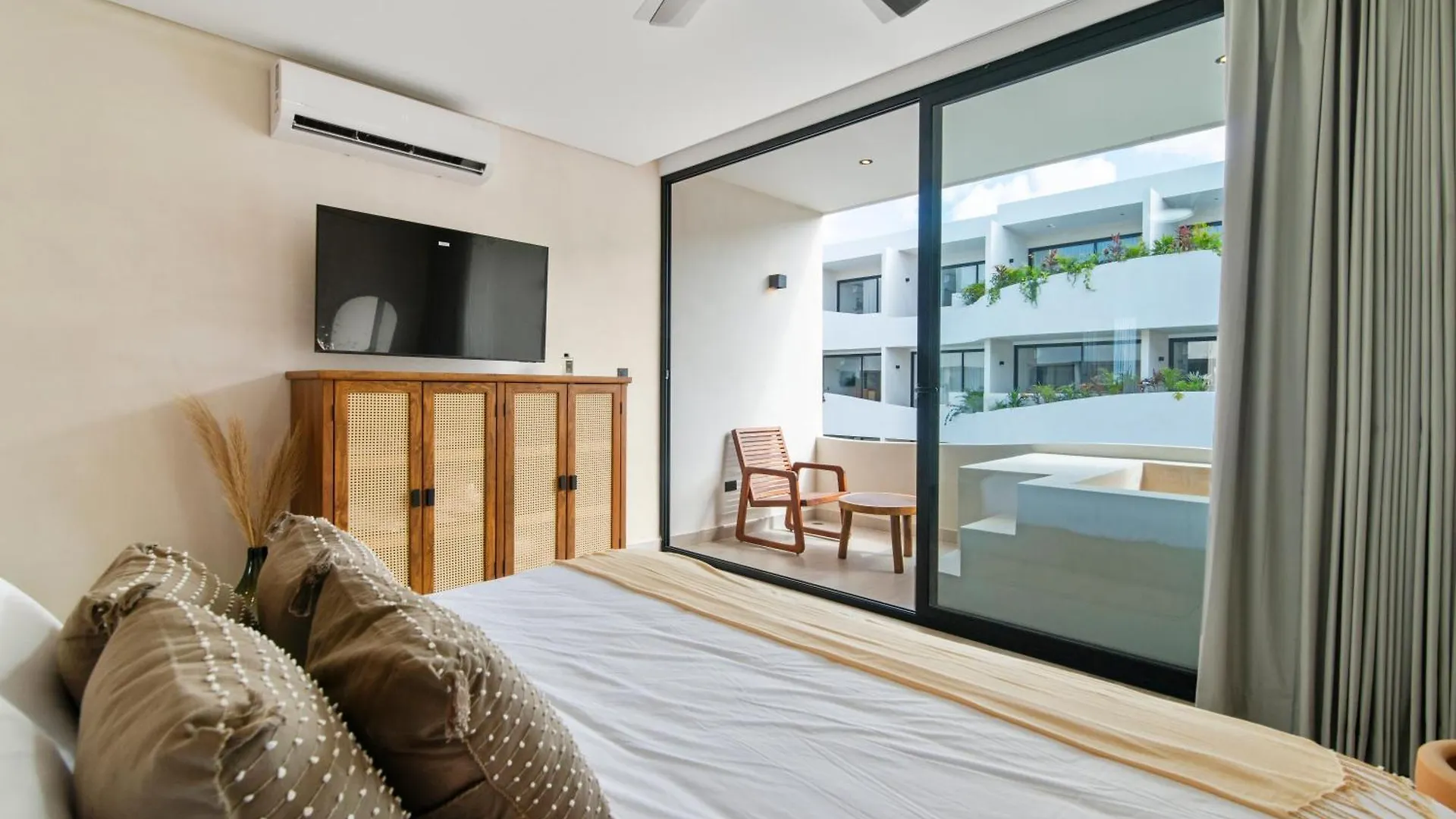 Guest Inn Home - Elements Suites Tulum